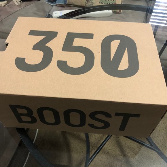 Adidas Yeezy 350 Boost V2 \'Black/Red\' main image 5